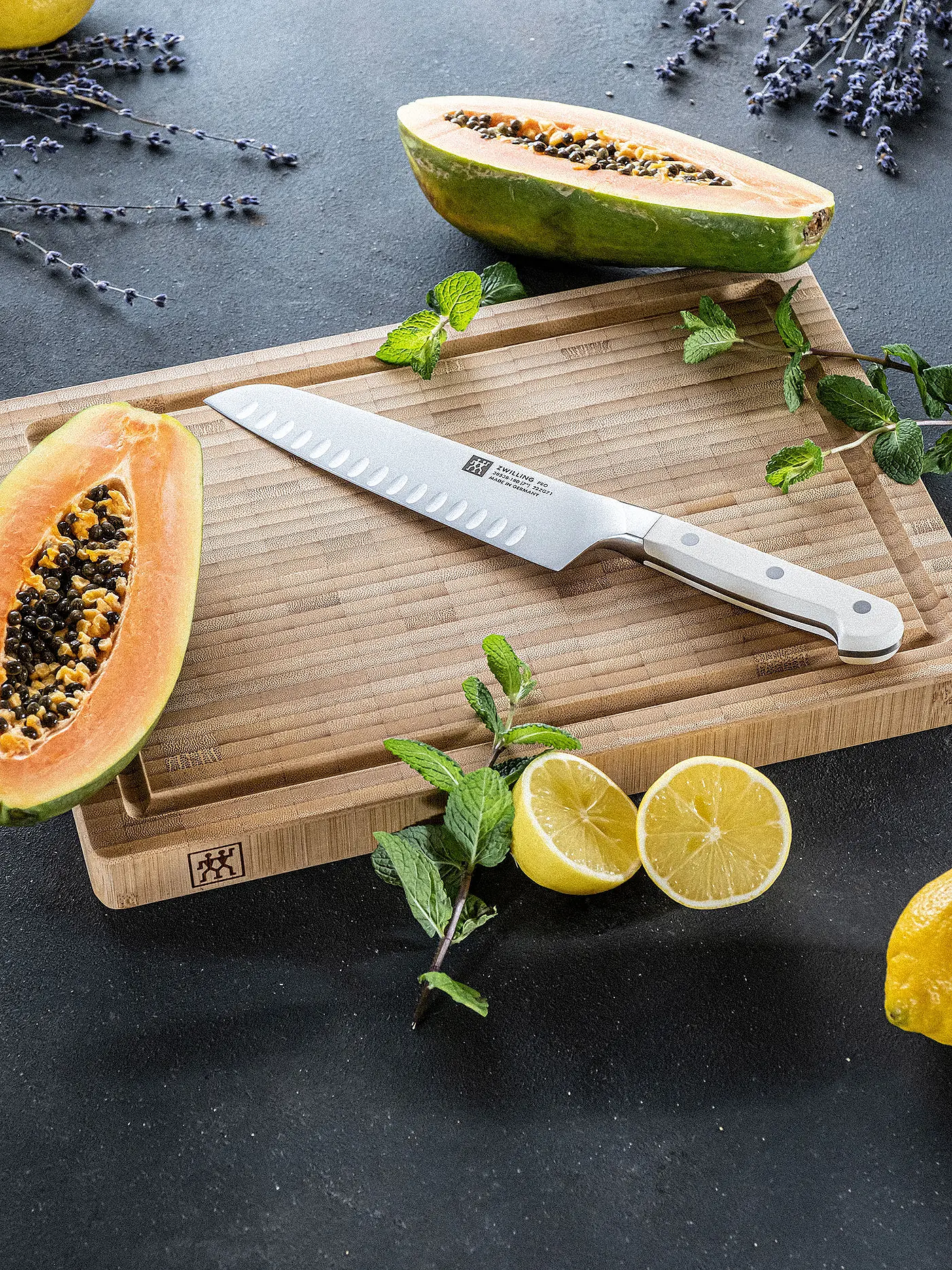 ZWILLING | Santokumesser 18cm PRO LEBLANC Weiss | 